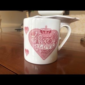 Queen’s English bone China mug❤️